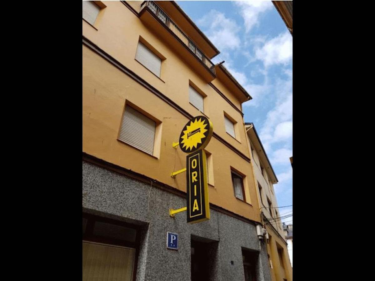 Room In Lodge - Double And Single Room - Pension Oria 2 卢阿尔卡 外观 照片